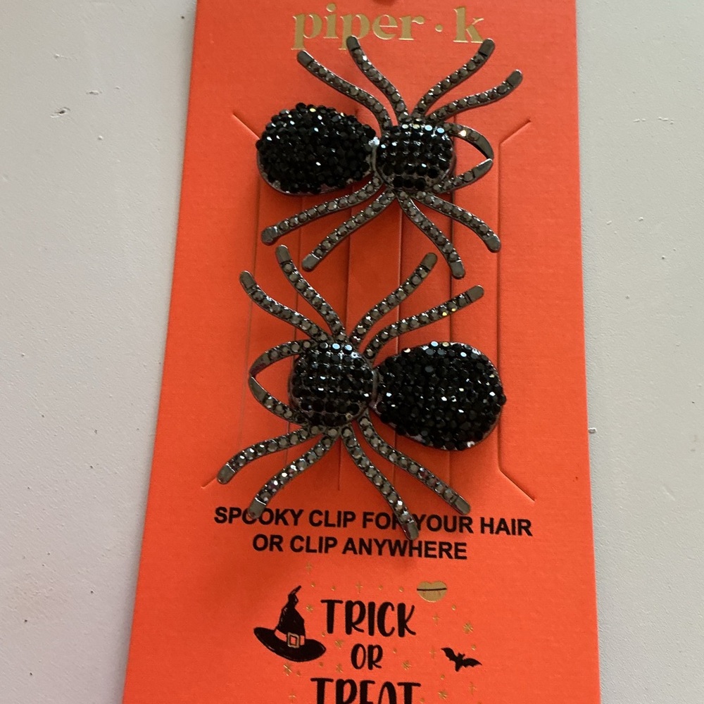 NEW Piper K Spider Halloween Hair Clips